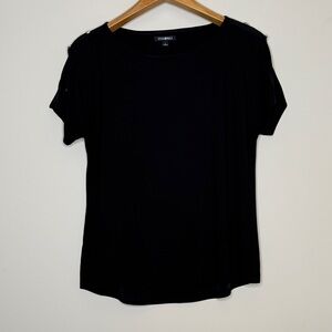 Roz & Ali Black Short Sleeve Stretchy Top with leopard-print buttons L